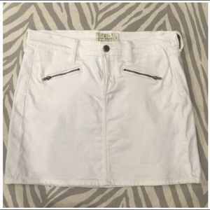 Lucky Brand White Denim Skirt 4/27